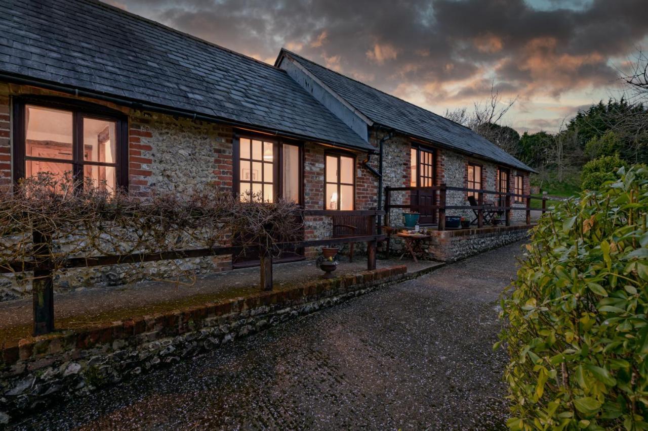 Luccombe Farm Holiday Cottages Milton Abbas Exterior photo