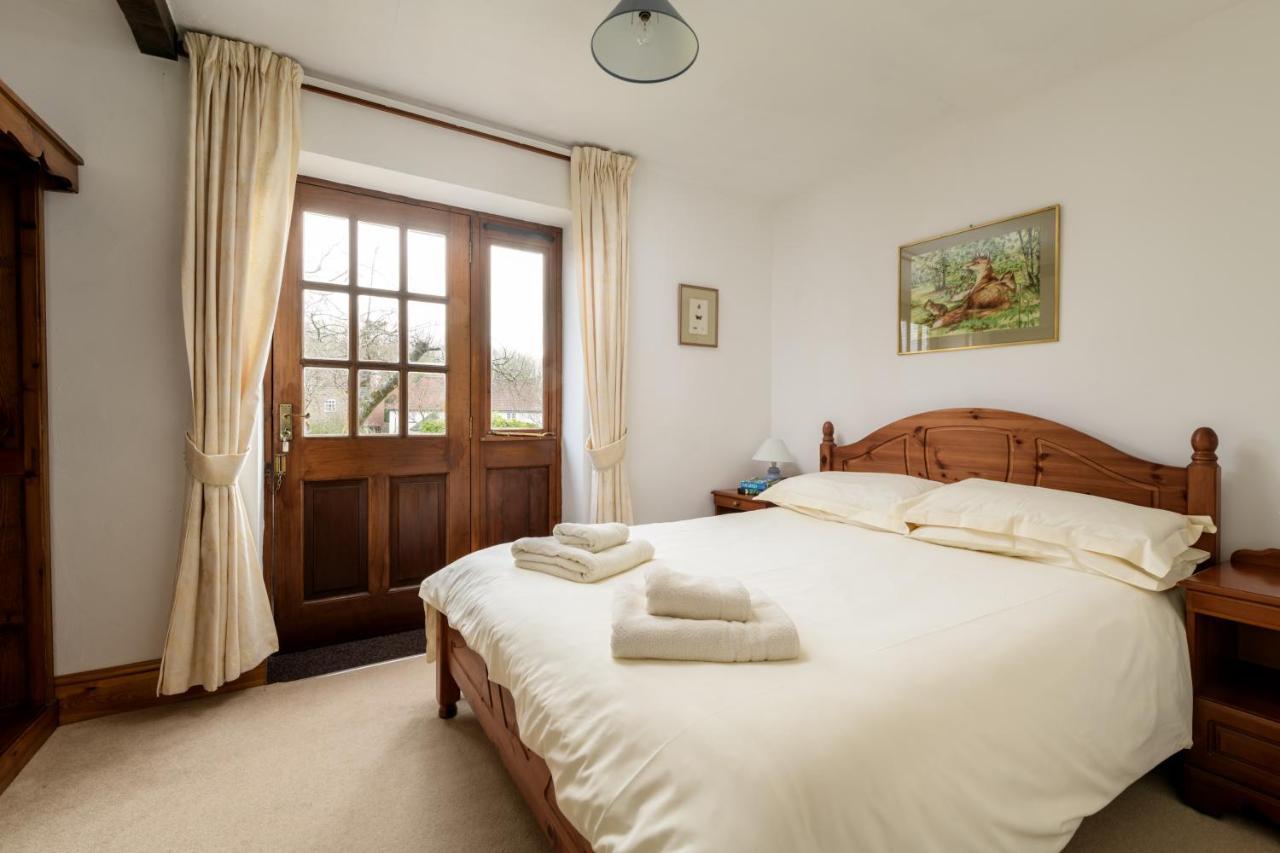 Luccombe Farm Holiday Cottages Milton Abbas Exterior photo